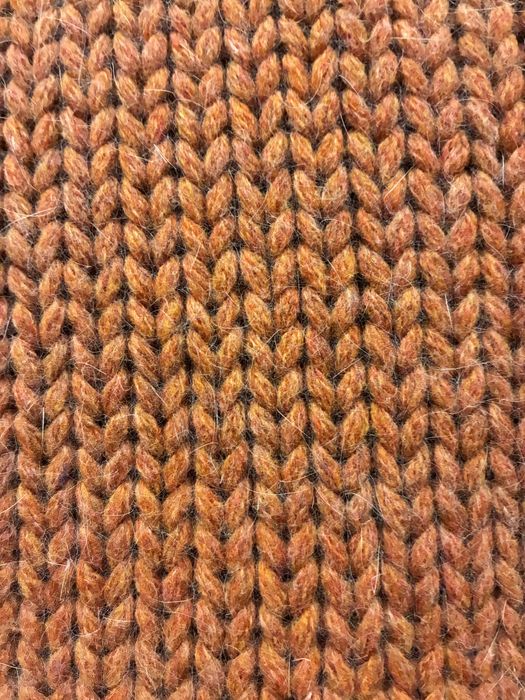 Sweter S lambswool,piekny kolor,jak nowy