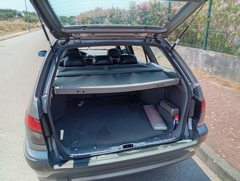 Vendo automóvel estimado