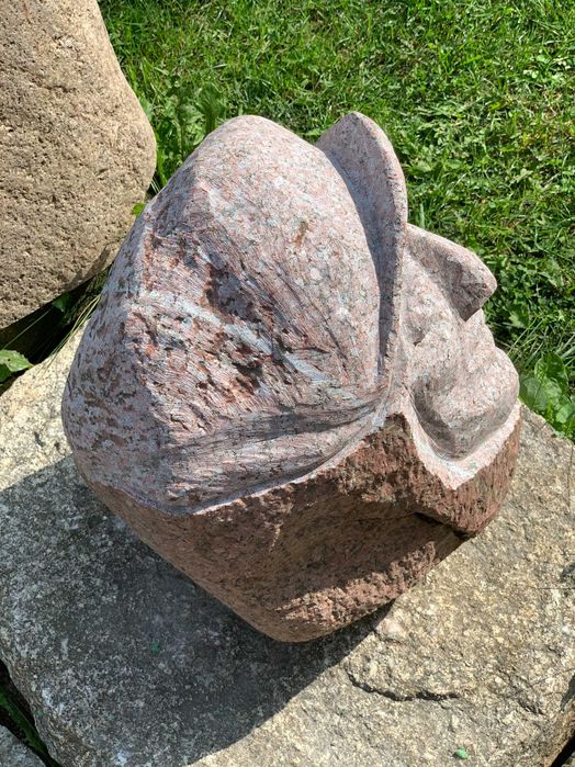 Rzeźba - Kamień - wys-37 cm