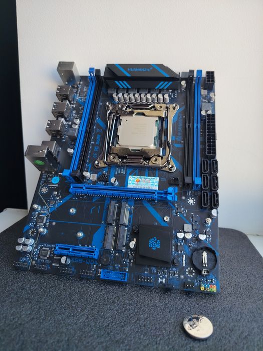 Материнська плата x99 qd4 huananzhi + e5 2630 v4 +e5 2650 v4