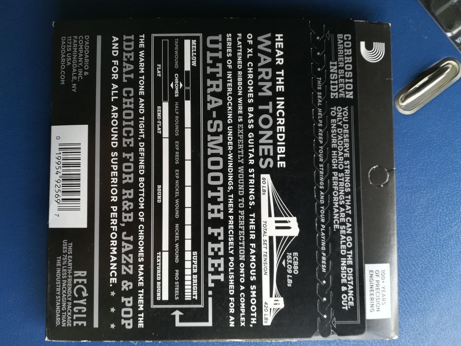 3 cordas Baixo
 Flat Wound