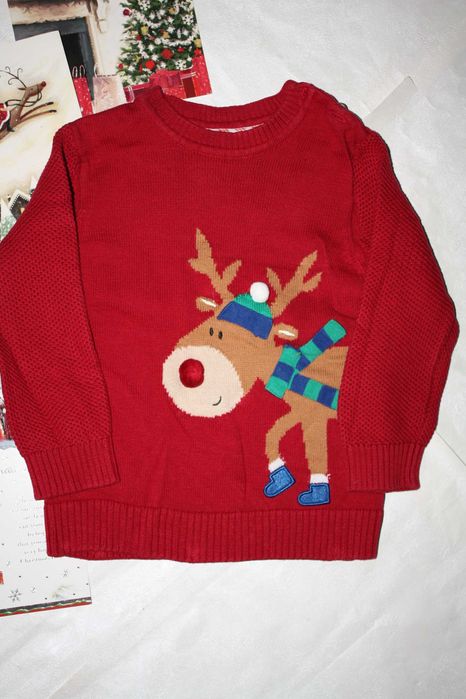 Новогодние свитера от 3 лет до 8лет,р-98-128 отличное состояние