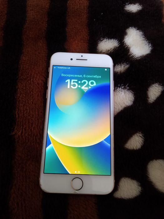Продам iPhone 8 !