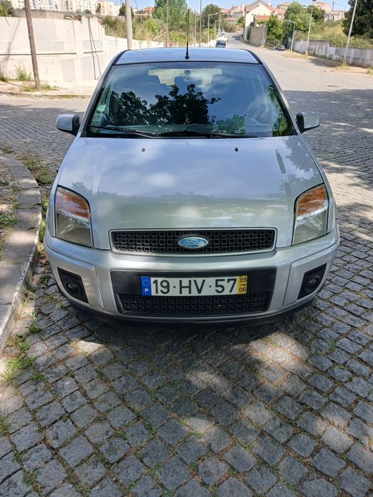 Carro Ford fuja mais 2009