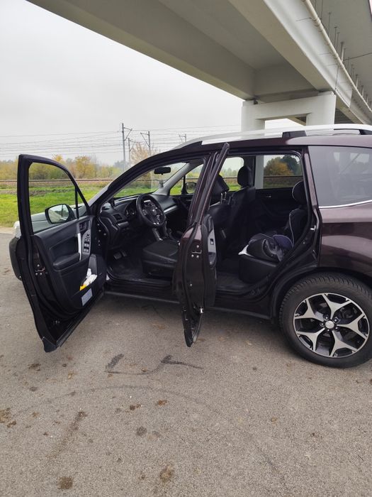 Subaru Forester XT.