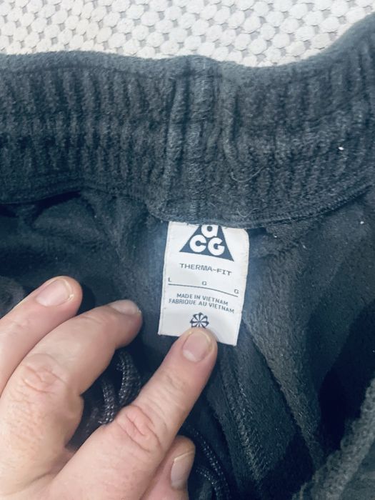 Продам штаны nike acg