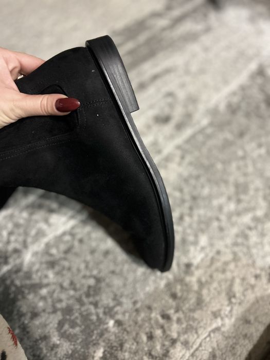 НОВІ  Ботфорти Zara замшеві