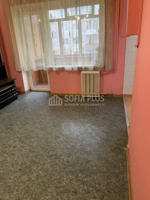 Срочно! 3к, Мрии 22д, недорого