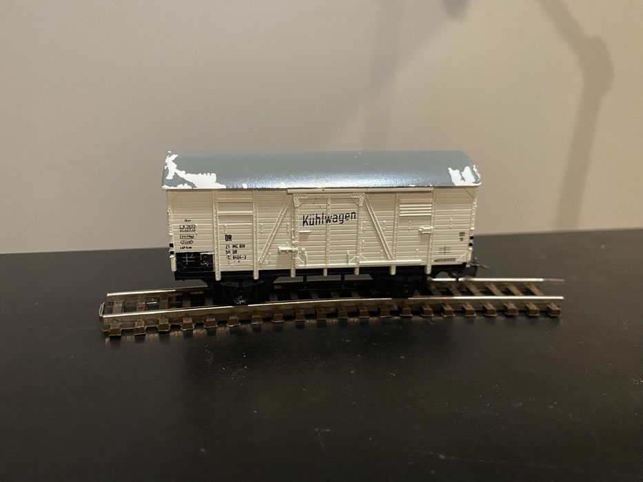 Unikatowy wagon towarowy Piko