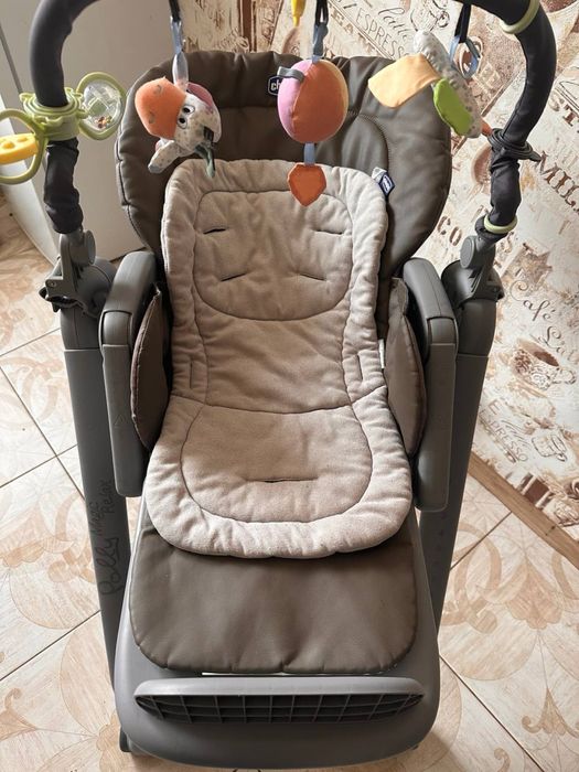 Стульчик для годування Chicco Polly magic