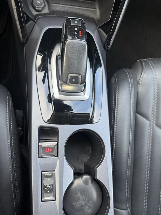 Peugeot 2008 full extras 2020