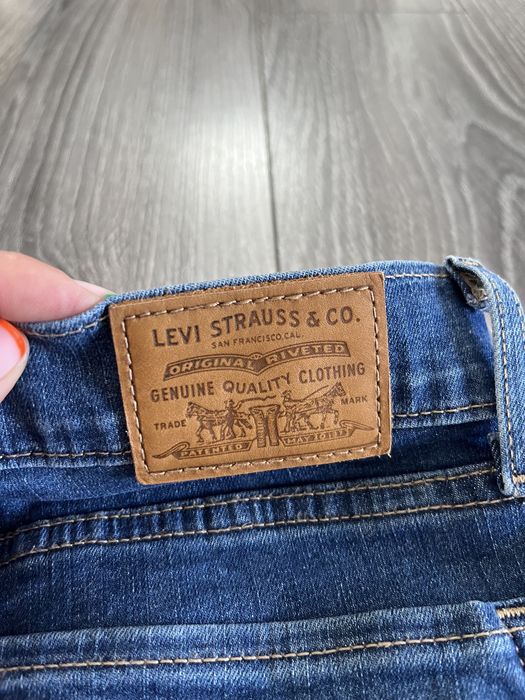 Spodnie jeans Levis 710 super skinny W27 L30
