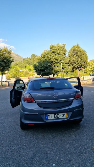 Opel astra h gtc 1.7 100cv