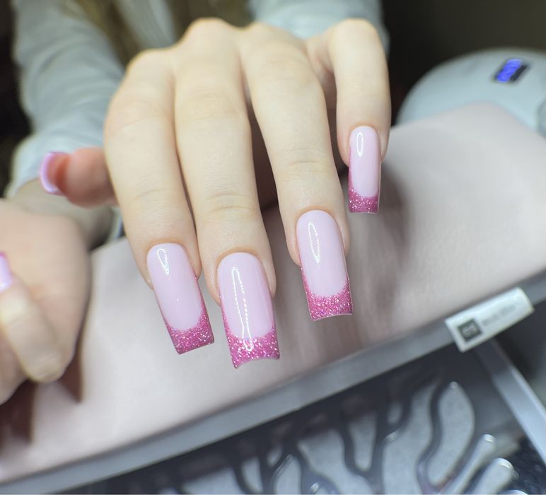 Манікюр, гель-лак, нарощення