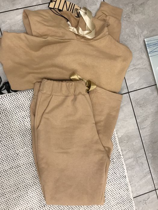 Komplet dresowy nowy M