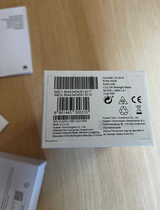 Huawei Y5 2019 Dual Sim 16GB Midnight Preto, Livre