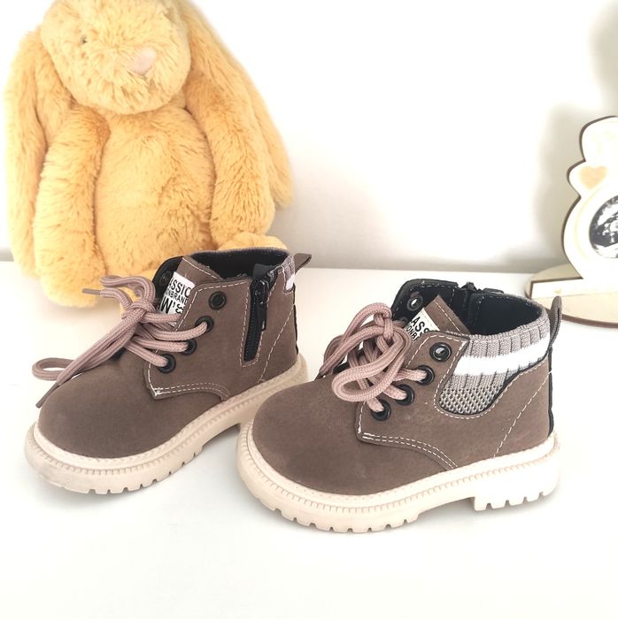 Zestaw ubranek dziecięcych , dla chłopca 74-92 rozmiar, buty 21 rozmia