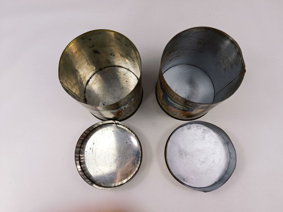 Para kolekcjonerskich puszek Otto Schmidt, vintage