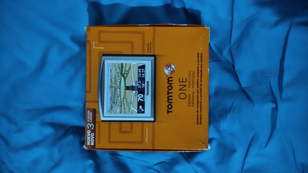 GPS isqueiro do carro - TomTom