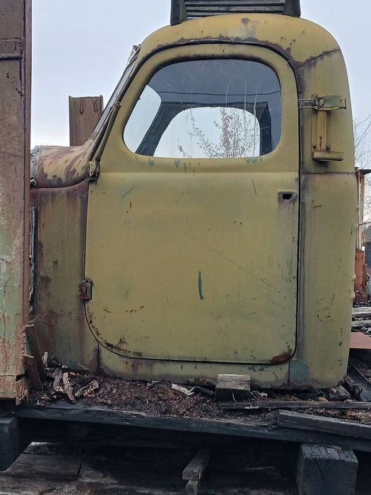 Продам кабіну Зіл 157