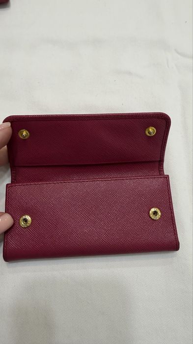 Сумка PRADA клатч на плече з ключнмцею оригінал рожева з ENTRUPY