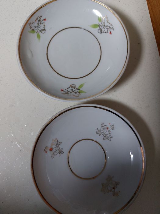 Блюдця кавові,  соусніци