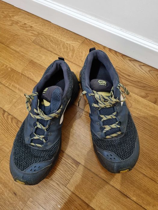 Sapatilhas de Trail 43 (Decathlon)