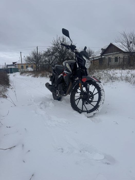 Продам мотоцикл Spark 200 r17