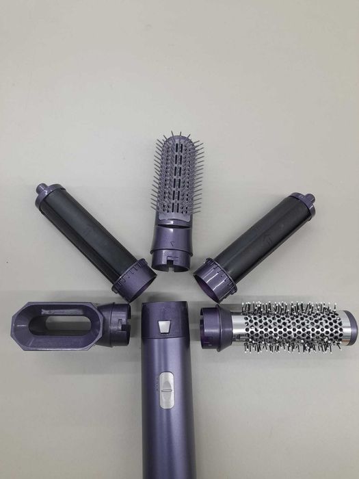 Secador, Pente e Escova (POSSUÍ 5 FUNCIONALIDADES)