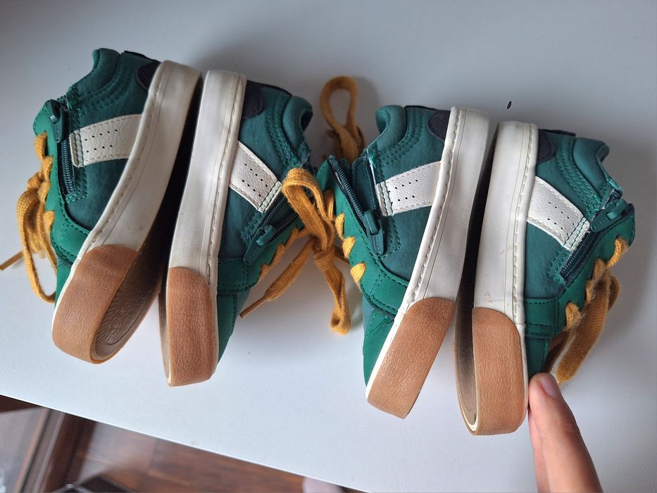 Buty dla bliźniaków zara 22