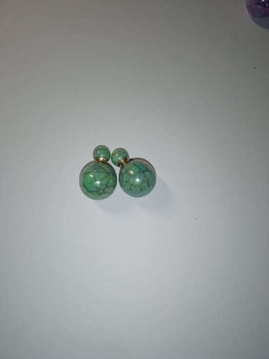 Сережки вісім пар різнокольорові