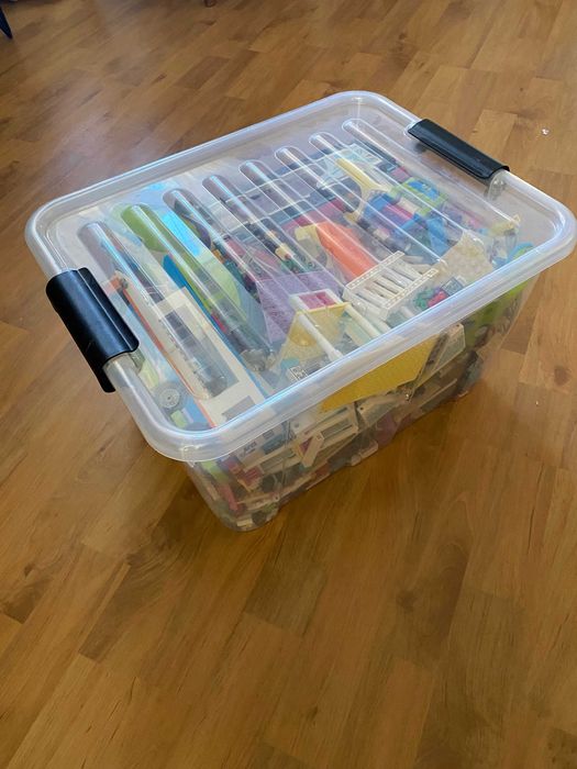 Używane 9 zestawów Lego Friends + Gratis