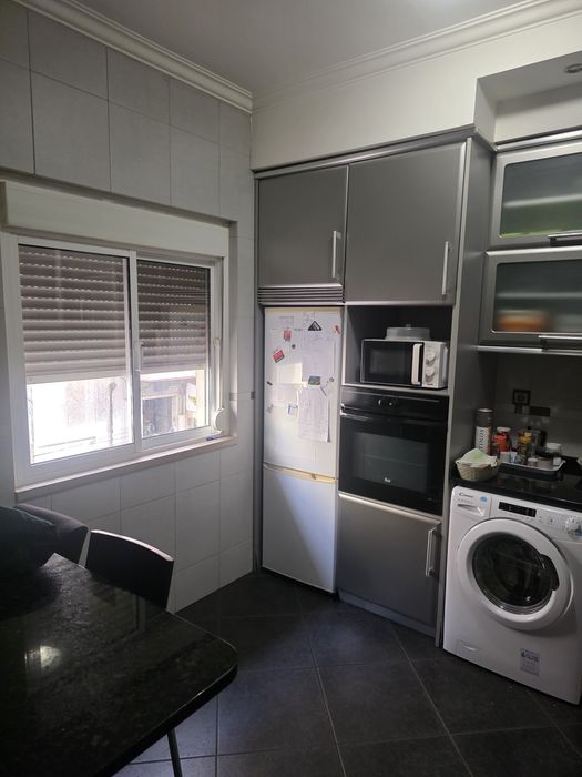 Quarto em Moscavide arrenda-se