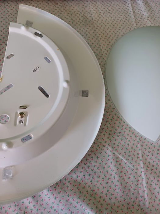 Candeeiros como novos 3 euros cada.