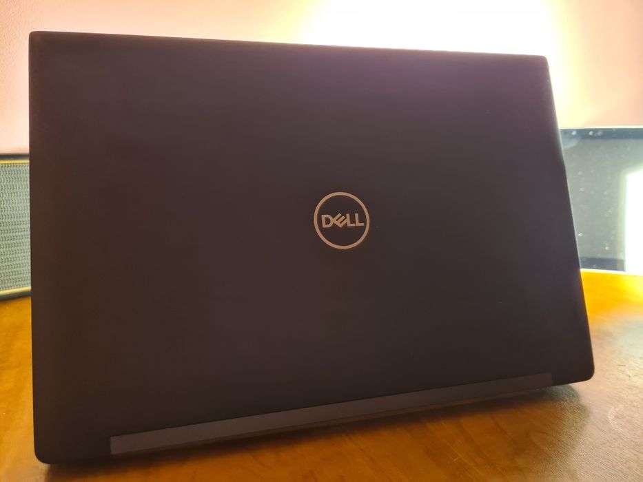 DeLL Latitude 7390 i5 8th 8/256 FullHD