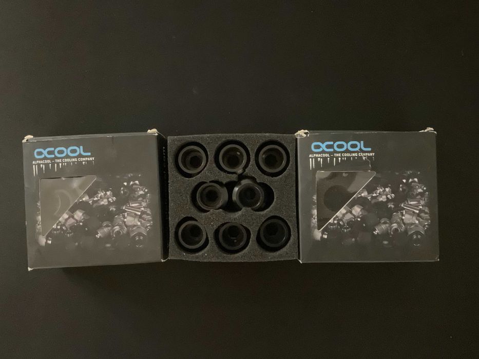 Alphacool Eiszapfen PRO 16mm HardTube - Deep Black