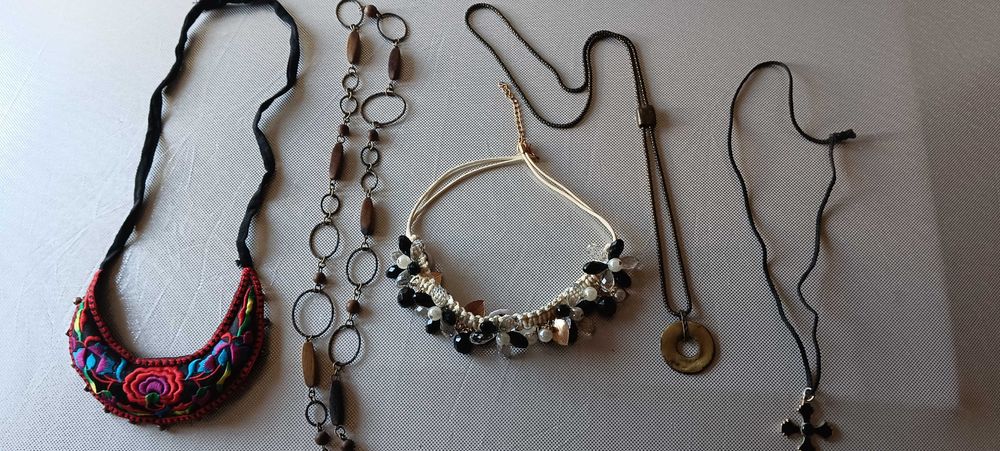 Conjunto de bijuteria