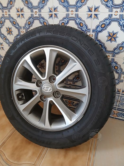 Jantes Especiais Originais Hyundai i20 175/65 R14" (4x100) – Como Novas
