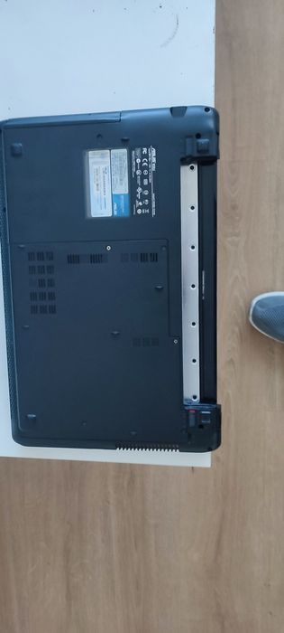Laptop Asus na części