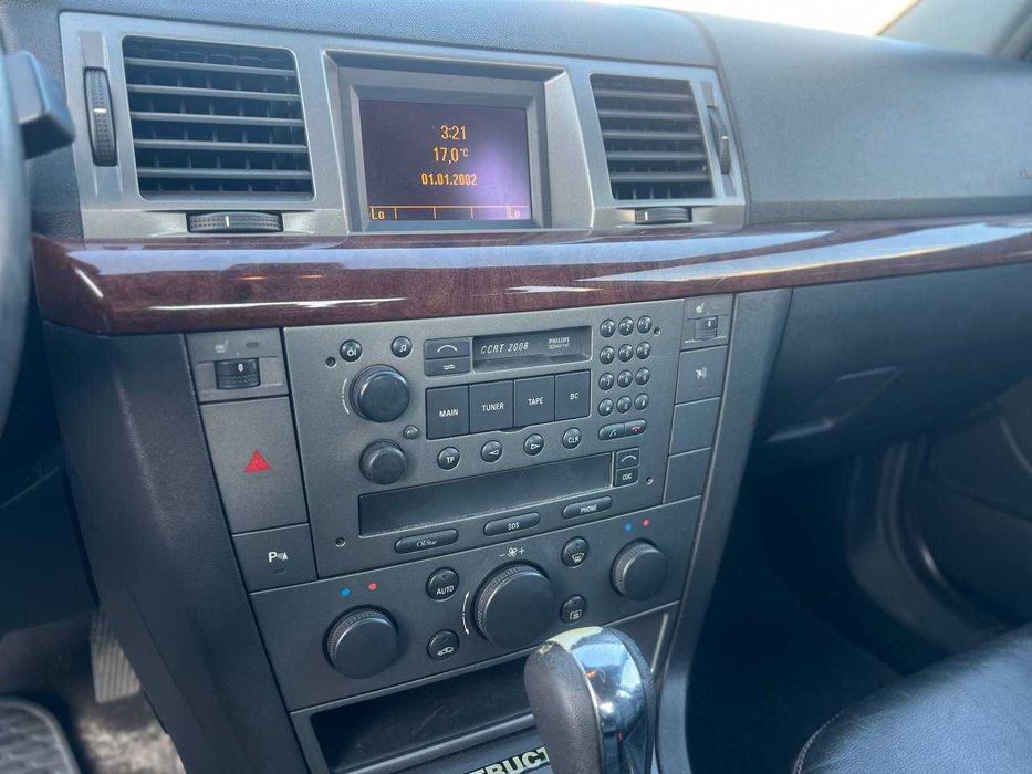 Opel Vectra 2003 року, 3,2 літра, бензин