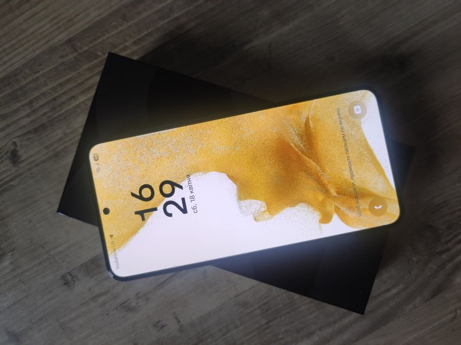 Продам Samsung S22