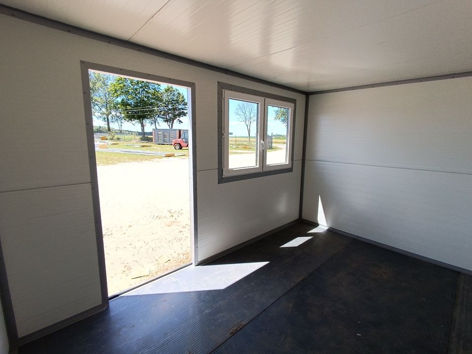 Pawilon, budka, domek, z płyty warstwowej