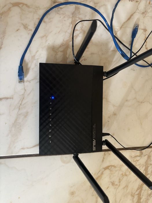 Продам роутер аsus