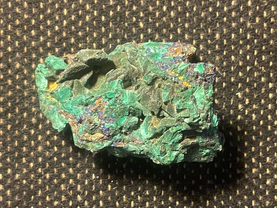 Malaquite botrioidal com azurite  Espécime natural de mineral de cobre