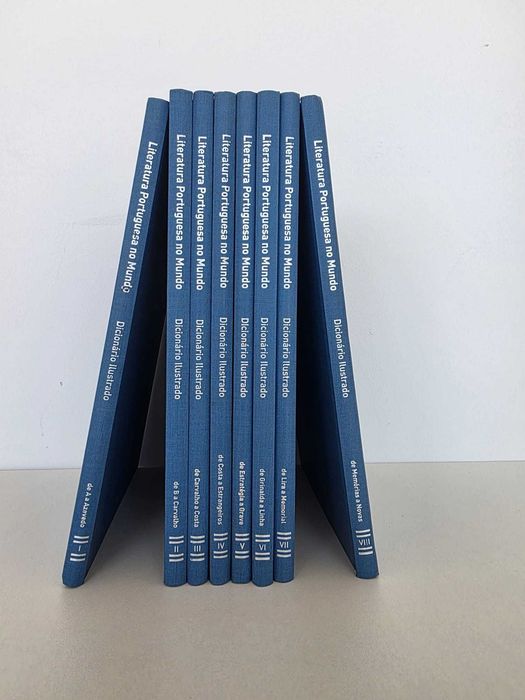 Literatura Portuguesa no Mundo, Dicionário Ilustrado Completo I–VIII