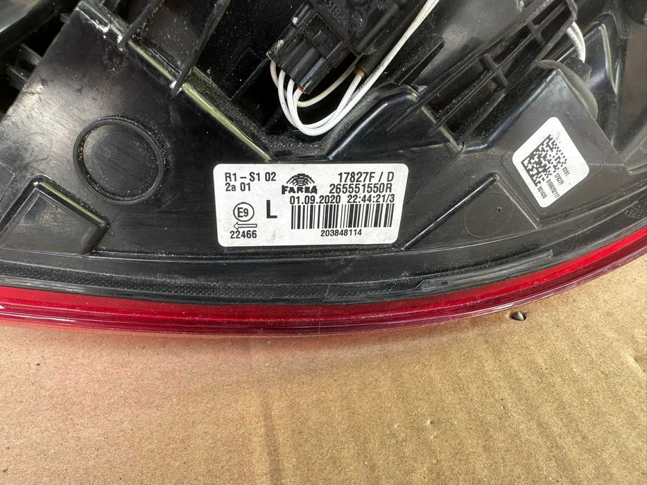 Renault Clio IV 4 19- HB Lampa Lewa tylnia tył cała orginał
