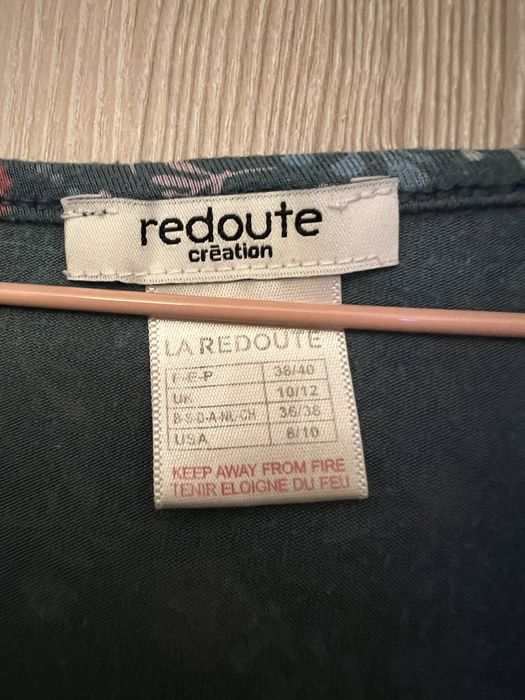 Macacão La Redoute azul com flores