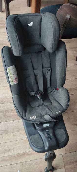 Bezwypadkowy fotelik Joie Stages isofix 0-25 kg