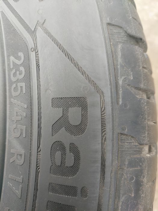 4 x uniroyal 235/45 17"