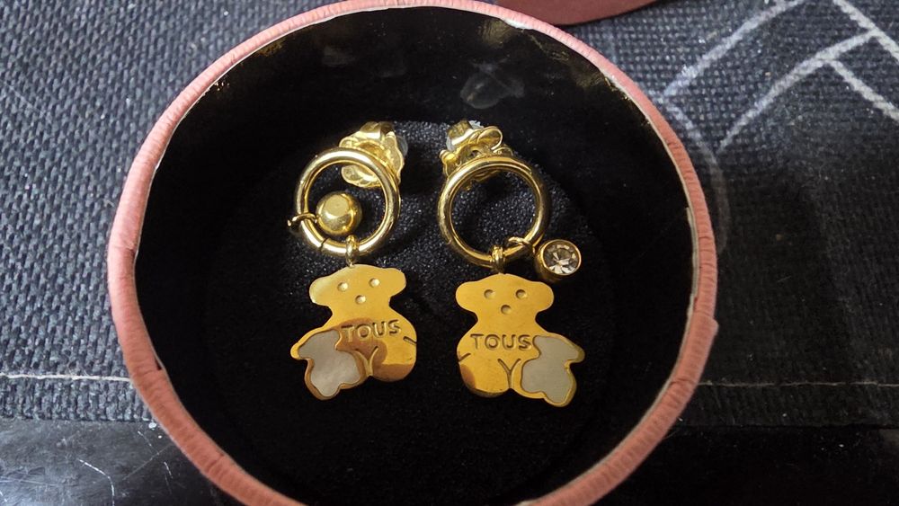 Brincos tous originais